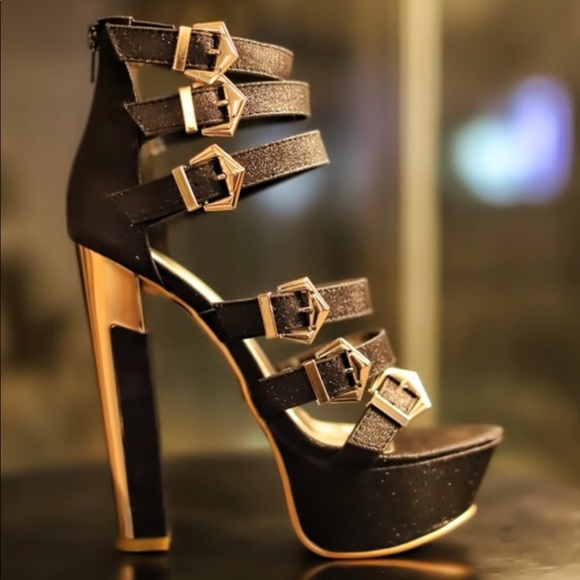 ❗️SOLD❗️ - Picture 6 of 8